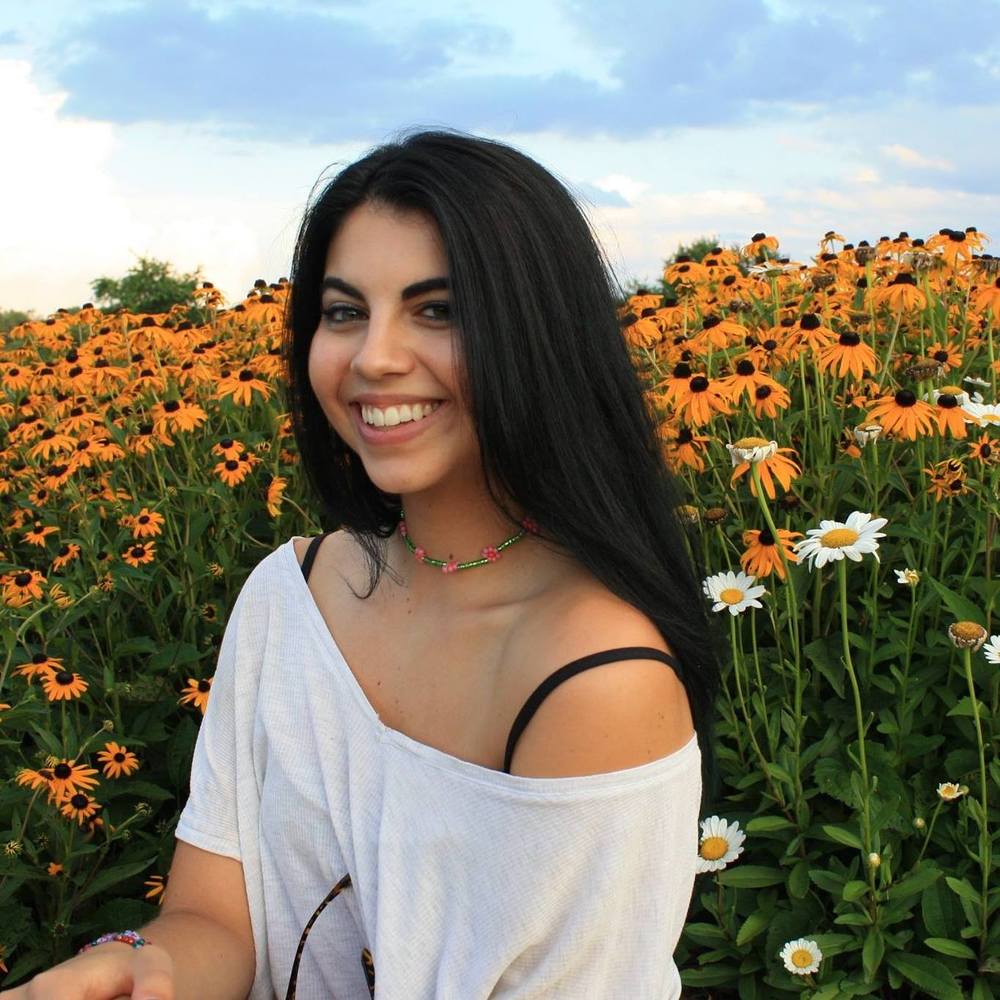 Meet your Posher, Hannah